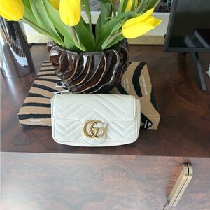 Gucci marmot Cream Quilted Crossbody with Gold GG Hardware
